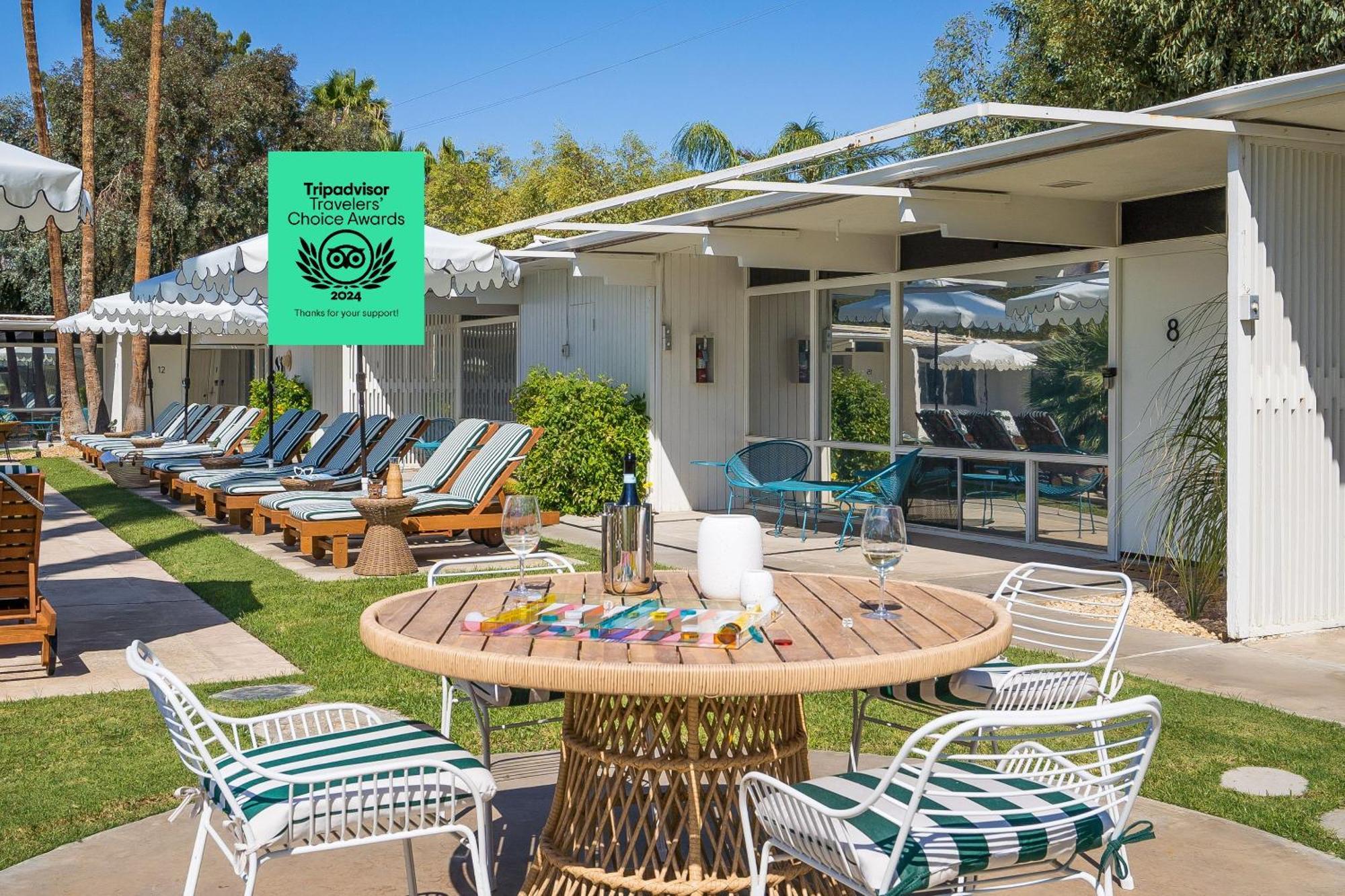 Monkey Tree Hotel By Avantstay Stylish Hotel In Palm Springs W Pool Exterior photo